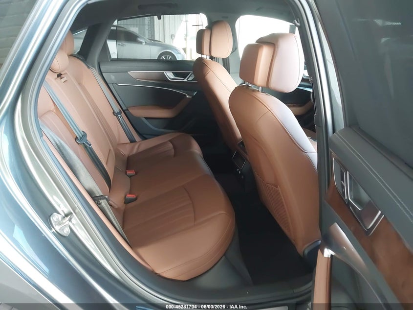 2019 Audi A6 VIN WAUM2AF20KN088318 IAAI salvage auction — RIGHT FRONT, Salvage Title, sold $11,100 on 2026-07-29 (photo 8)