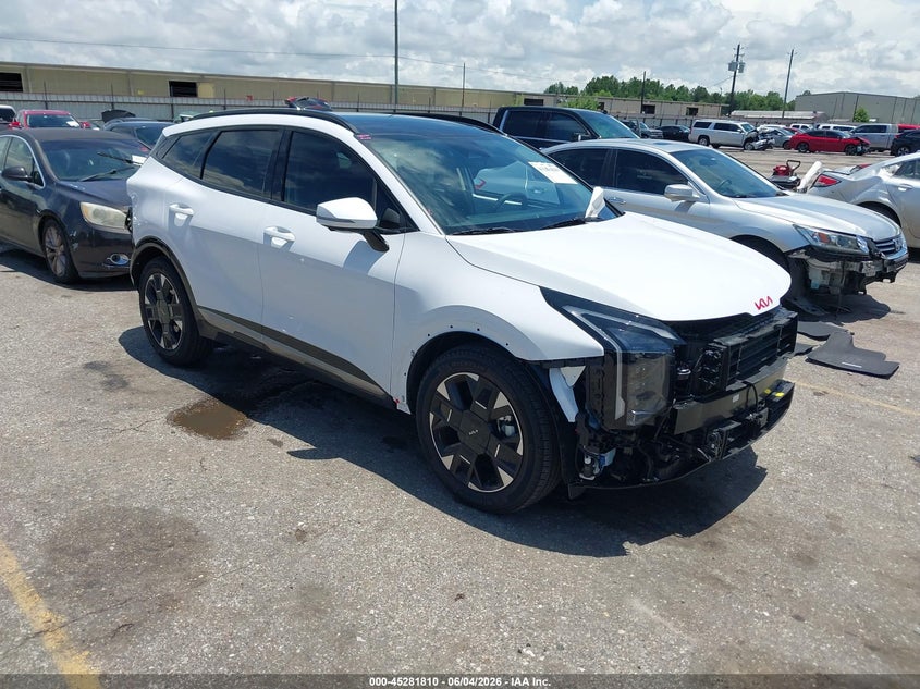 2026 Kia Sportage VIN 5XYK53DF2TG417354 IAAI salvage auction — FRONT & REAR, Salvage Title, sold $13,100 on 2026-08-02 (photo 1)