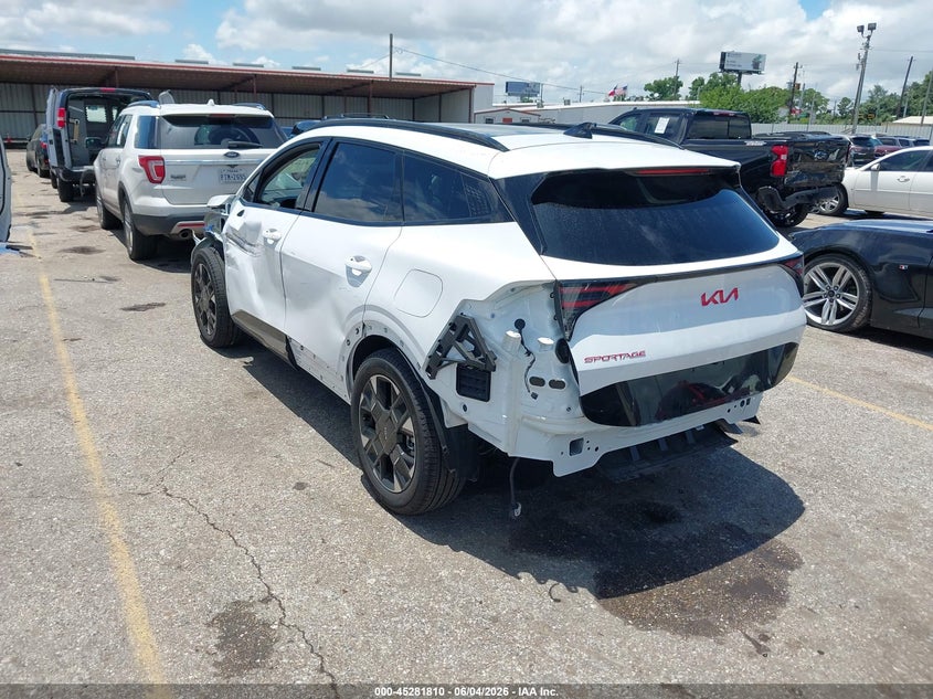 2026 Kia Sportage VIN 5XYK53DF2TG417354 IAAI salvage auction — FRONT & REAR, Salvage Title, sold $13,100 on 2026-08-02 (photo 3)