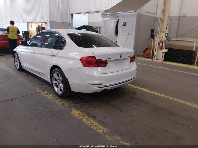 2016 BMW 3er VIN WBA8E3G53GNT74958 IAAI salvage auction — FRONT END, Salvage (Oregon), sold $5,400 on 2026-08-13 (photo 3)