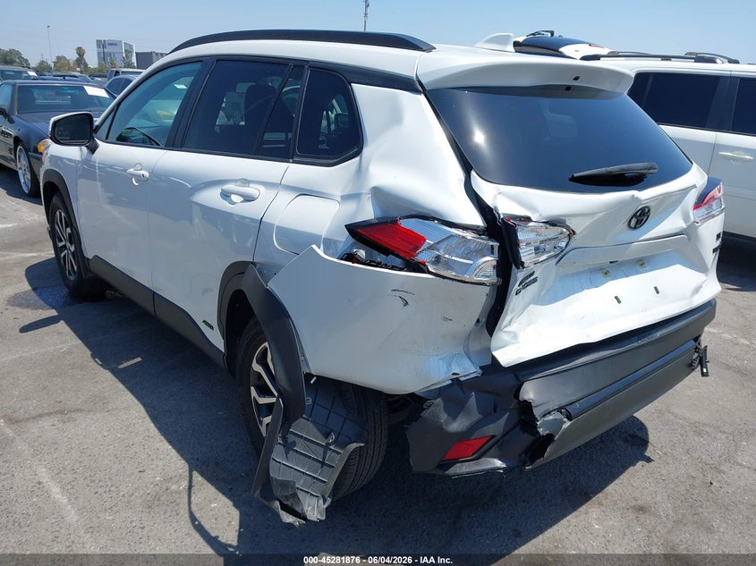 2024 Toyota Corolla cross VIN 7MUFBABG4RV033636 IAAI salvage auction — REAR END, Salvage Title, sold $6,600 on 2026-07-30 (photo 3)