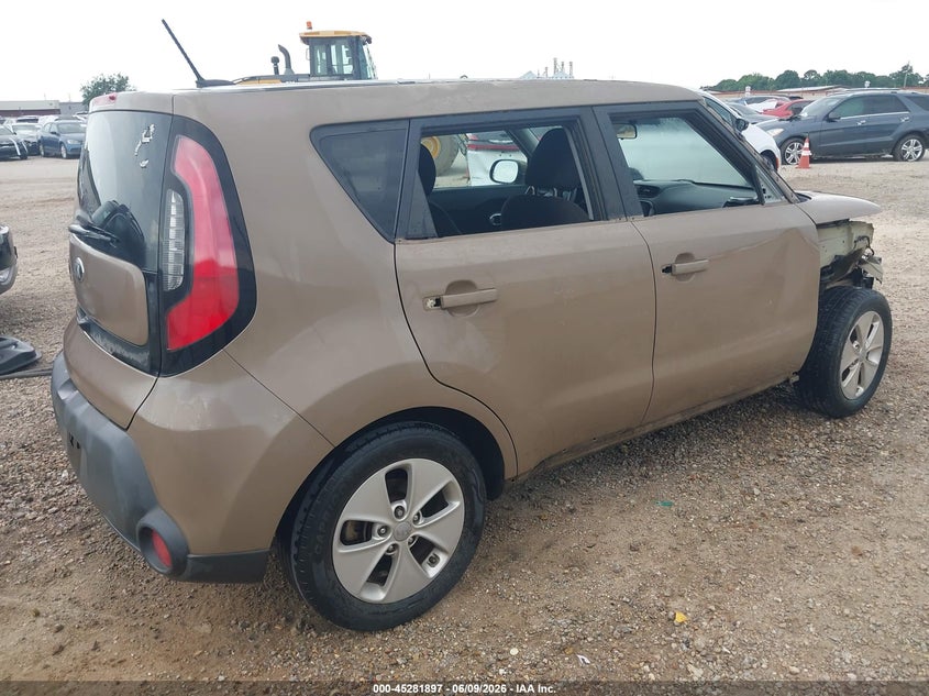 2016 Kia Soul VIN KNDJN2A20G7267397 IAAI salvage auction — FRONT END, Salvage Title, sold $675 on 2026-07-11 (photo 4)