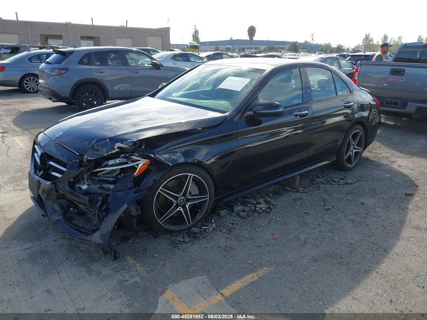 2018 Mercedes-benz C-klasse VIN 55SWF4JB7JU271798 IAAI salvage auction — LEFT FRONT, Salvage Title, sold $7,500 on 2026-07-19 (photo 2)