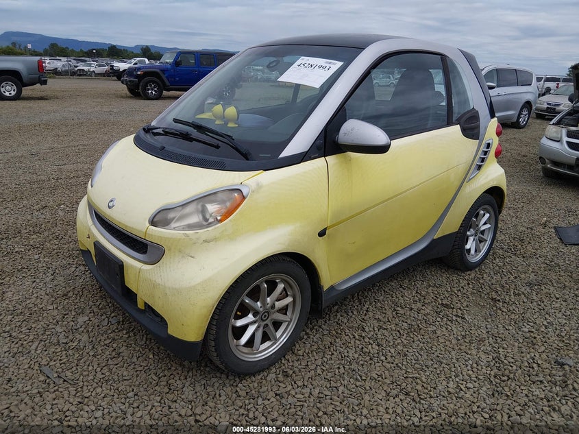 2008 Smart Fortwo VIN WMEEJ31X08K196104 IAAI salvage auction — NORMAL WEAR, Clear - Public Restricted (Oregon), sold $225 on 2026-08-17 (photo 2)
