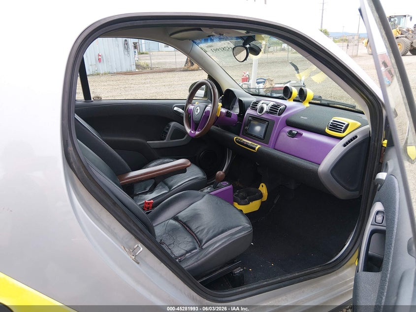 2008 Smart Fortwo VIN WMEEJ31X08K196104 IAAI salvage auction — NORMAL WEAR, Clear - Public Restricted (Oregon), sold $225 on 2026-08-17 (photo 5)