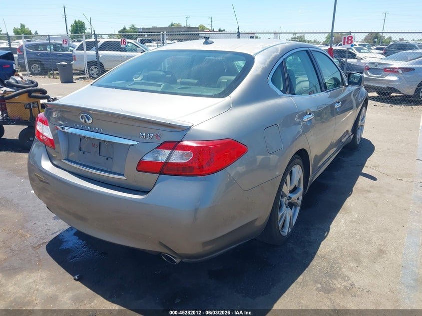 2011 Infiniti M37 VIN JN1BY1AP4BM321959 IAAI salvage auction — ROOF, Salvage (California), sold $1,200 on 2026-07-15 (photo 4)