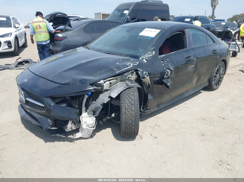2020 Mercedes-benz Cla-klasse VIN WDD5J4GB1LN061677 IAAI salvage auction — LEFT SIDE, Salvage Title, sold $7,900 on 2026-07-15 (photo 2)
