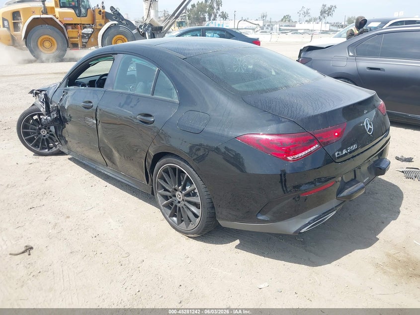 2020 Mercedes-benz Cla-klasse VIN WDD5J4GB1LN061677 IAAI salvage auction — LEFT SIDE, Salvage Title, sold $7,900 on 2026-07-15 (photo 3)