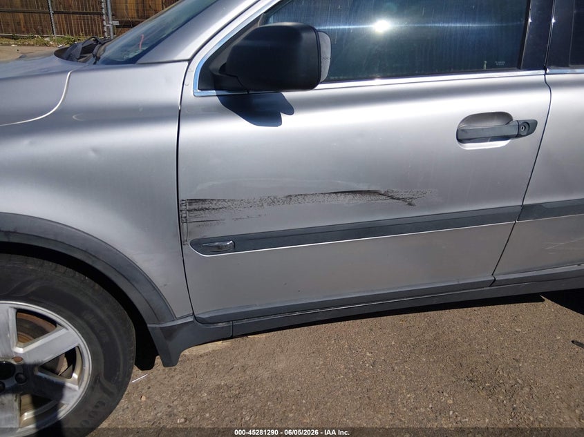 2004 Volvo Xc90 VIN YV1CM59H041064718 IAAI salvage auction — SIDE, Salvage (Colorado), sold $375 on 2026-08-11 (photo 6)