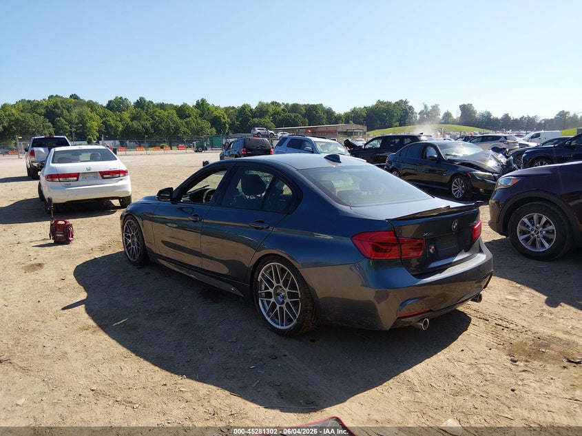 2017 BMW 3er VIN WBA8B7G31HNU38298 IAAI salvage auction — SIDE, Salvage Title, sold $1,650 on 2026-07-29 (photo 3)
