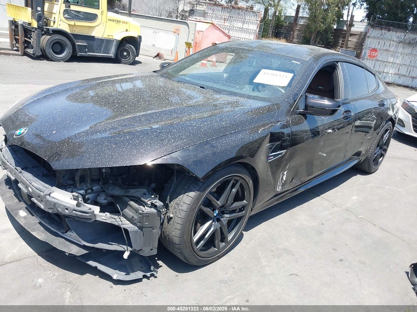 2020 BMW M8 VIN WBSGV0C06LCD56270 IAAI salvage auction — SIDE, Salvage Title, sold $24,625 on 2026-07-22 (photo 2)
