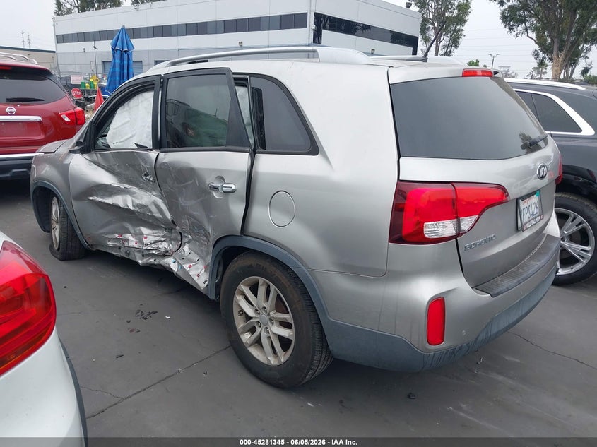 2015 Kia Sorento VIN 5XYKT4A69FG567742 IAAI salvage auction — LEFT SIDE, Salvage Title, sold $925 on 2026-07-08 (photo 3)