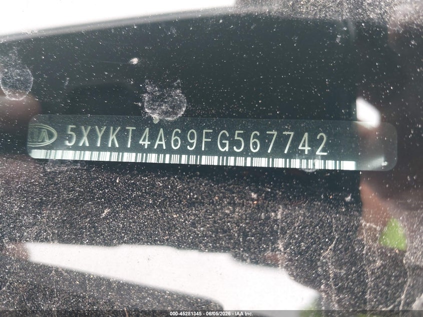 2015 Kia Sorento VIN 5XYKT4A69FG567742 IAAI salvage auction — LEFT SIDE, Salvage Title, sold $925 on 2026-07-08 (photo 9)