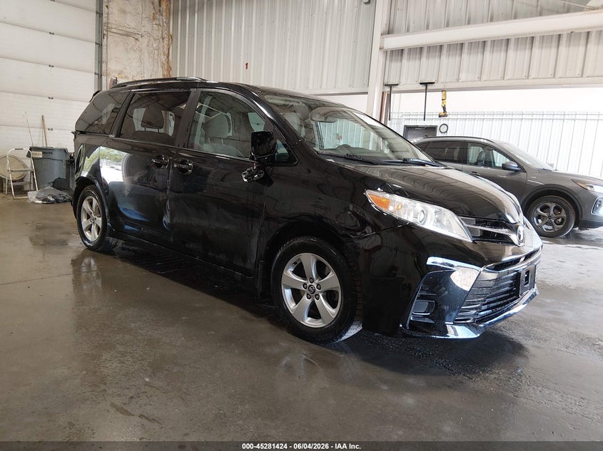 2020 Toyota Sienna VIN 5TDKZ3DC3LS052132 IAAI salvage auction — REAR END, Salvage Title, sold $3,800 on 2026-07-24 (photo 1)
