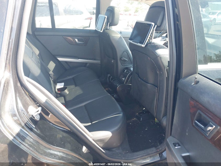 2011 Mercedes-benz Glk-class VIN WDCGG8HB6BF576569 IAAI salvage auction — NORMAL WEAR, Clear (New York), sold $1,350 on 2026-07-14 (photo 8)