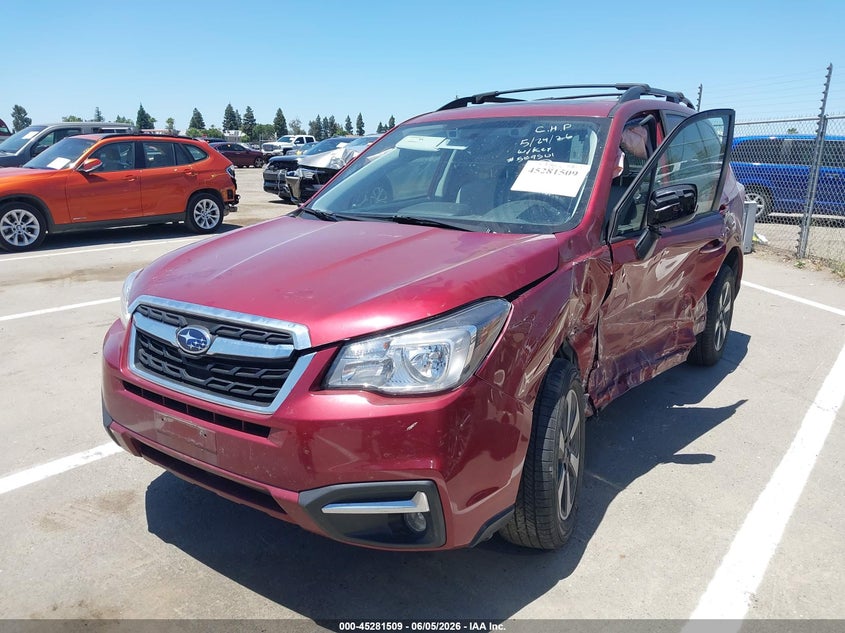 2018 Subaru Forester VIN JF2SJAGC5JH589501 IAAI salvage auction — SIDE, Salvage Title, sold $1,700 on 2026-07-21 (photo 2)