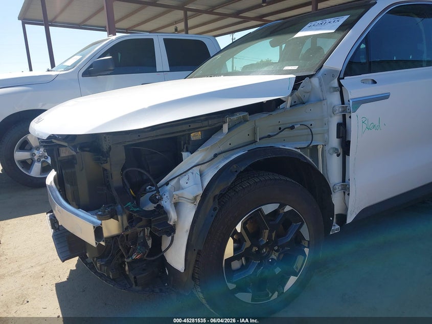 2025 Kia Sorento VIN 5XYRL4JC6SG353743 IAAI salvage auction — FRONT END, Salvage Title, sold $13,700 on 2026-07-10 (photo 6)