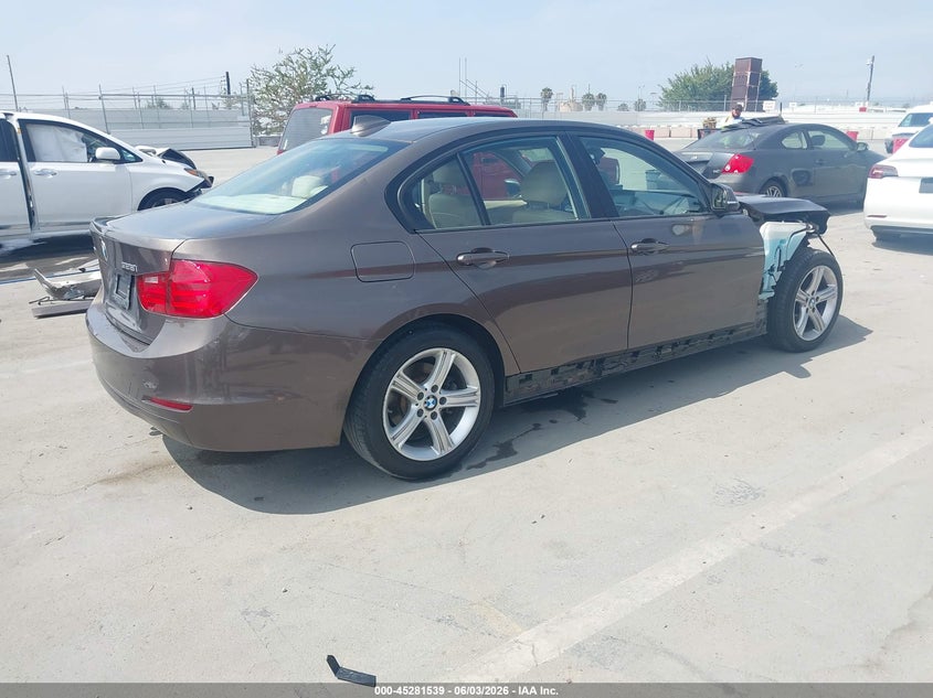 2013 BMW 3er VIN WBA3B3C56DF540498 IAAI salvage auction — FRONT END, Salvage (California), sold $875 on 2026-07-29 (photo 4)