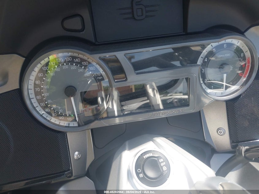 2019 BMW K 1600 VIN WB10F5302KZG18331 IAAI salvage auction — FRONT END, Salvage Title, sold $25 on 2026-07-21 (photo 7)