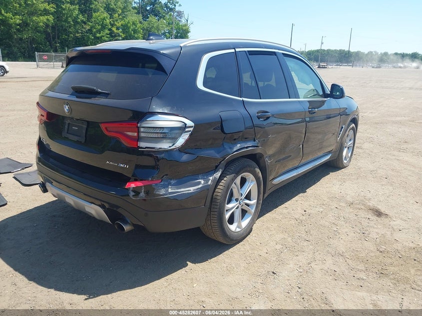 2021 BMW X3 VIN 5UXTY5C09M9D82143 IAAI salvage auction — LEFT & RIGHT, Salvage Title, sold $4,350 on 2026-07-08 (photo 4)