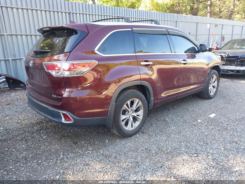 2015 Toyota Highlander VIN 5TDJKRFH9FS134401 IAAI salvage auction — FRONT END, Salvage (New Jersey), sold $6,700 on 2026-07-29 (photo 4)