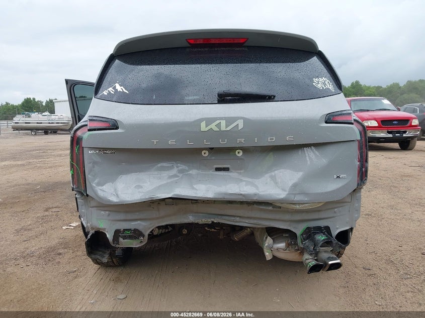 2024 Kia Telluride VIN 5XYP5DGC8RG467634 IAAI salvage auction — REAR END, Salvage Title, sold $12,600 on 2026-07-08 (photo 6)