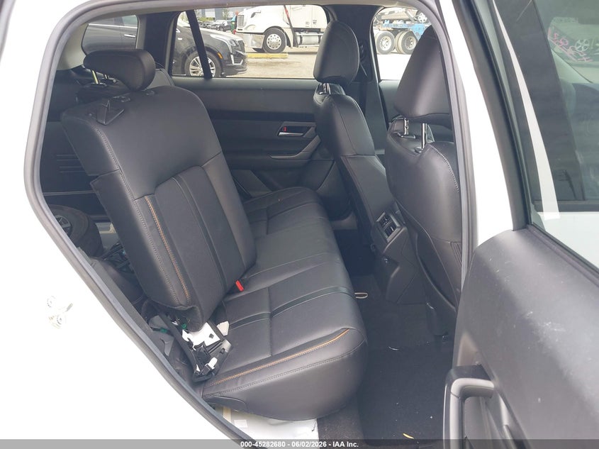 2026 Mazda Cx-50 VIN 7MMVABDL6TN469524 IAAI salvage auction — REAR END, Rebuildable (Florida), sold $5,800 on 2026-07-28 (photo 8)