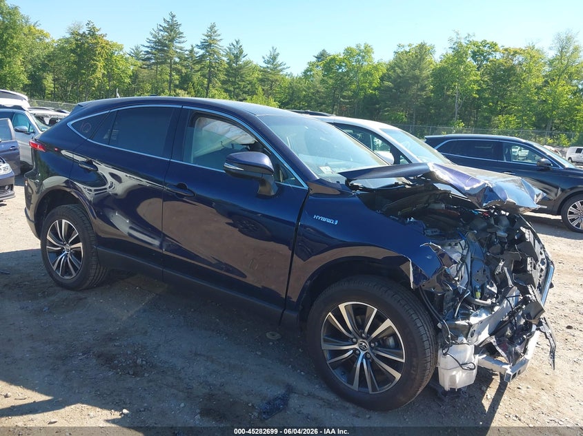 2021 Toyota Venza VIN JTEAAAAH2MJ032472 IAAI salvage auction — FRONT END, Salvage Title, sold $6,000 on 2026-07-17 (photo 1)