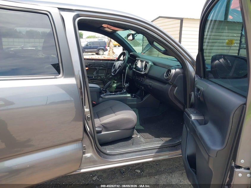 2017 Toyota Tacoma VIN 5TFAZ5CN4HX025291 IAAI salvage auction — FRONT END, Salvage Title, sold $7,300 on 2026-07-14 (photo 5)