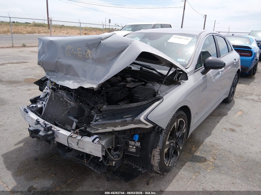 2022 Kia K5 VIN 5XXG64J26NG135123 IAAI salvage auction — FRONT END, Salvage Title, sold $1,350 on 2026-07-08 (photo 2)