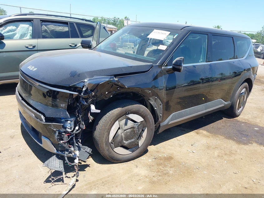 2026 Kia Ev9 VIN 5XYAB5S14TG006965 IAAI salvage auction — FRONT END, Salvage Title, sold $14,000 on 2026-07-30 (photo 2)