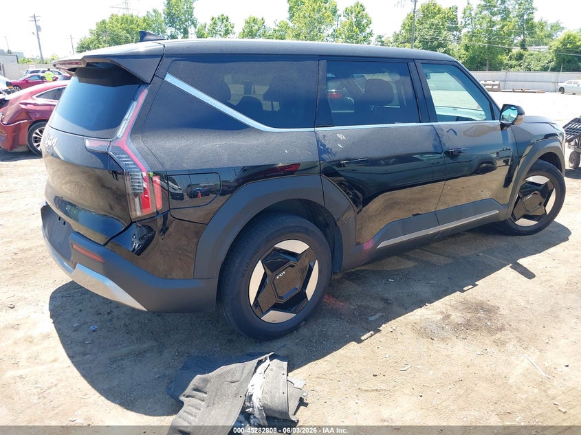 2026 Kia Ev9 VIN 5XYAB5S14TG006965 IAAI salvage auction — FRONT END, Salvage Title, sold $14,000 on 2026-07-30 (photo 4)
