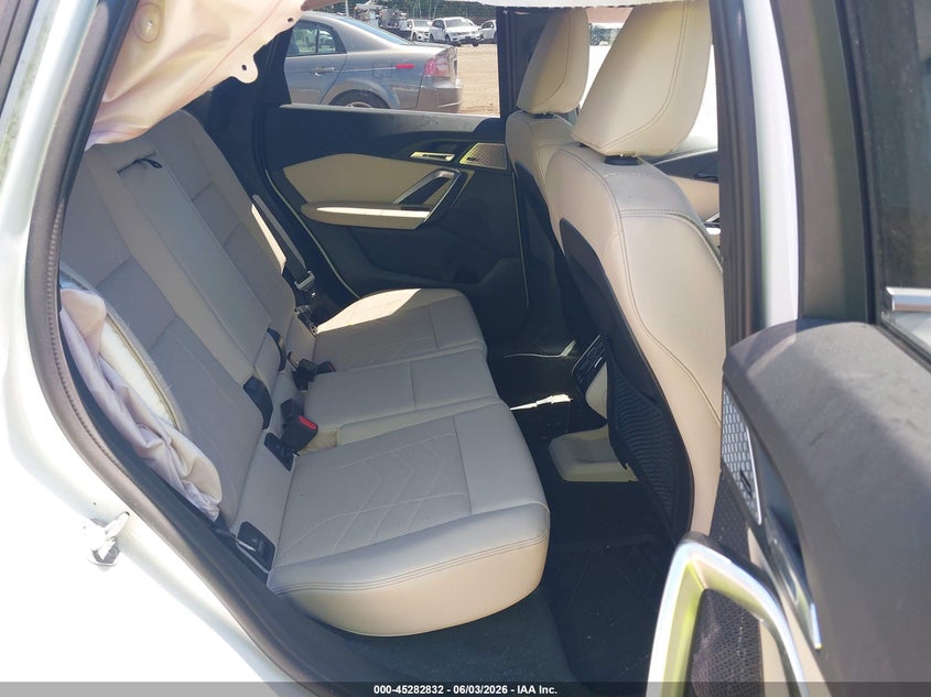 2024 BMW X1 VIN WBX73EF08R5Z52838 IAAI salvage auction — LEFT & RIGHT, Salvage Title, sold $10,300 on 2026-08-19 (photo 8)