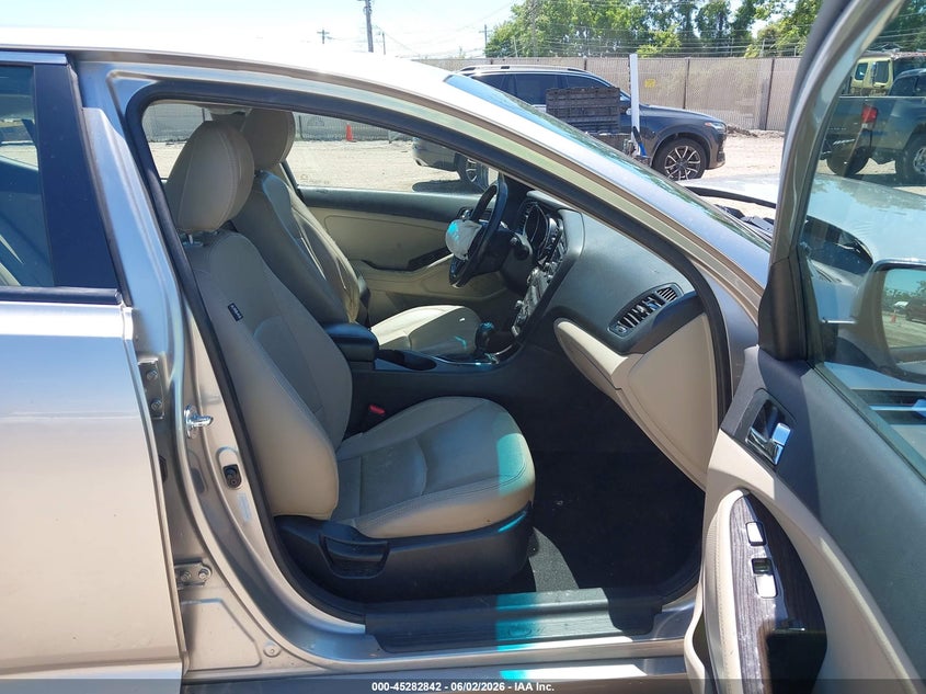 2012 Kia Optima VIN 5XXGN4A78CG074580 IAAI salvage auction — FRONT END, Salvage Title, sold $300 on 2026-07-23 (photo 5)