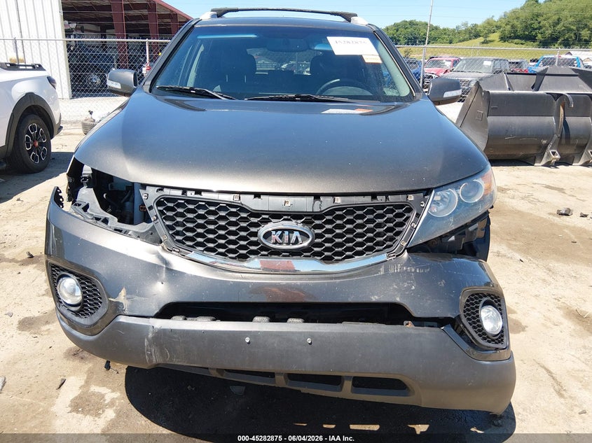 2013 Kia Sorento VIN 5XYKUDA65DG327940 IAAI salvage auction — FRONT END, Salvage (West Virginia), sold $1,000 on 2026-07-16 (photo 6)