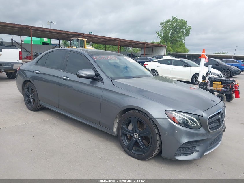 2017 Mercedes-benz E-klasse VIN WDDZF4JB1HA080742 IAAI salvage auction — HAIL, Original (Texas), sold $7,400 on 2026-07-29 (photo 1)