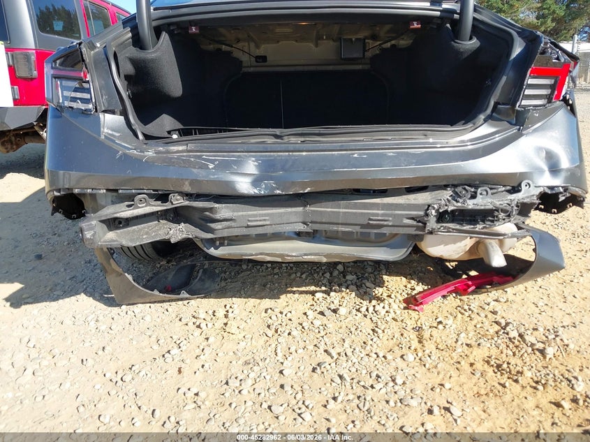 2025 Hyundai Sonata VIN KMHL64JA8SA428966 IAAI salvage auction — REAR END, Salvage Title, sold $8,025 on 2026-07-13 (photo 6)