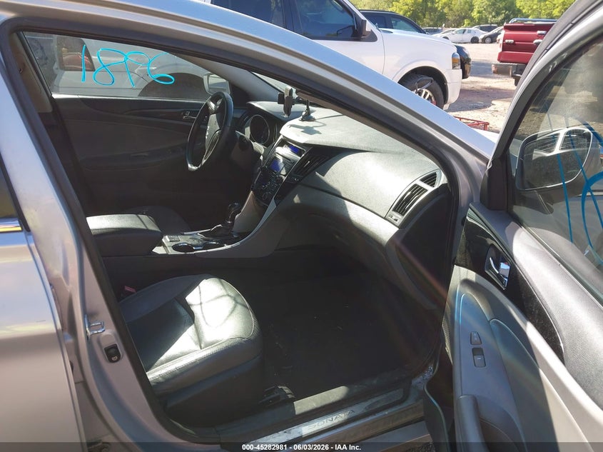 2012 Hyundai Sonata VIN 5NPEC4AC1CH325423 IAAI salvage auction — LEFT & RIGHT, Salvage (Pennsylvania), sold $525 on 2026-07-28 (photo 5)