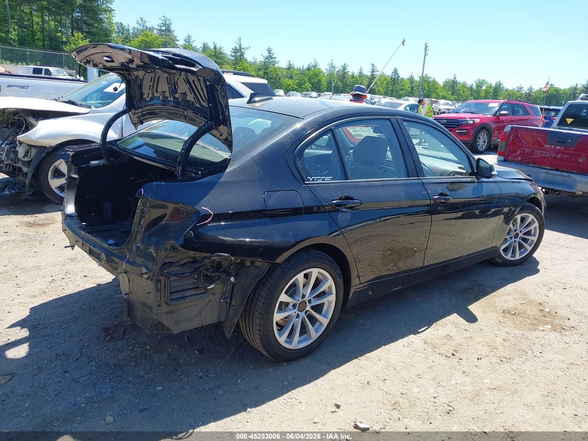 2015 BMW 3er VIN WBA3B3G56FNT68699 IAAI salvage auction — REAR END, Salvage (Massachusetts), sold $900 on 2026-07-24 (photo 4)