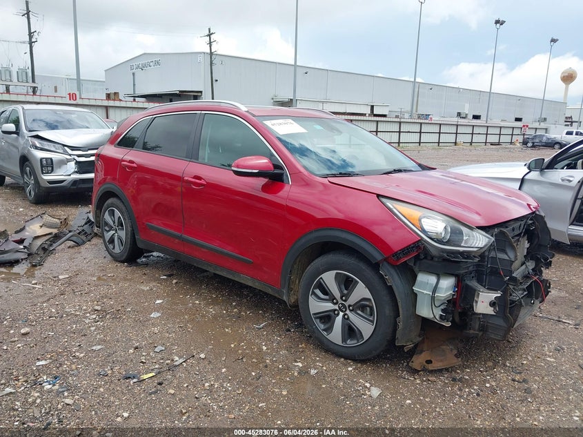 2017 Kia Niro VIN KNDCC3LCXH5053329 IAAI salvage auction — FRONT END, Salvage Title, sold $3,000 on 2026-07-30 (photo 1)