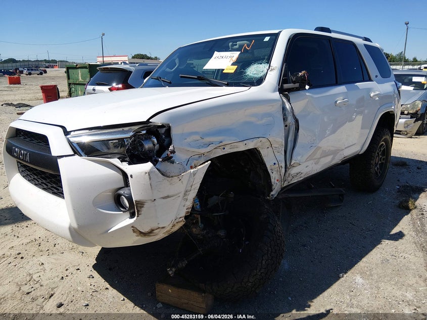 2019 Toyota 4runner VIN JTEBU5JR0K5630898 IAAI salvage auction — SIDE, Salvage Title, sold $9,400 on 2026-07-11 (photo 6)