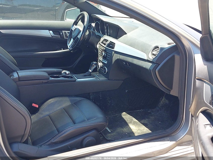 2012 Mercedes-benz C class VIN WDDGJ4HB6CF802861 IAAI salvage auction — NORMAL WEAR, Repossession Paperwork (Georgia), sold $600 on 2026-07-15 (photo 5)