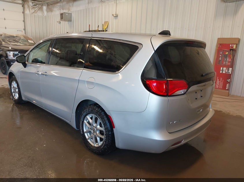 2022 Chrysler Voyager VIN 2C4RC1CG6NR146509 IAAI salvage auction — NORMAL WEAR, Sf97 (Michigan), sold $13,850 on 2026-07-14 (photo 3)