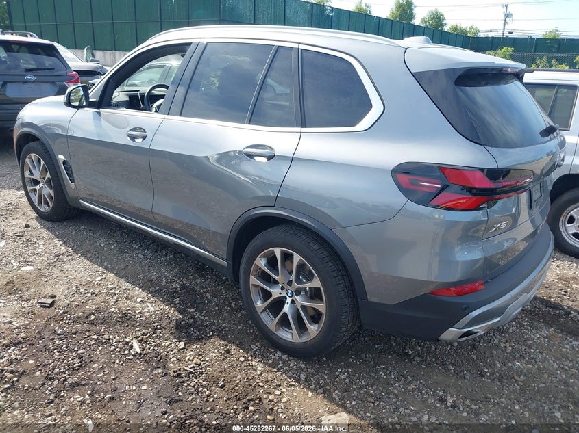 2024 BMW X5 VIN 5UX23EU02R9W17401 IAAI salvage auction — FRONT END, Salvage Title, sold $31,200 on 2026-07-20 (photo 3)