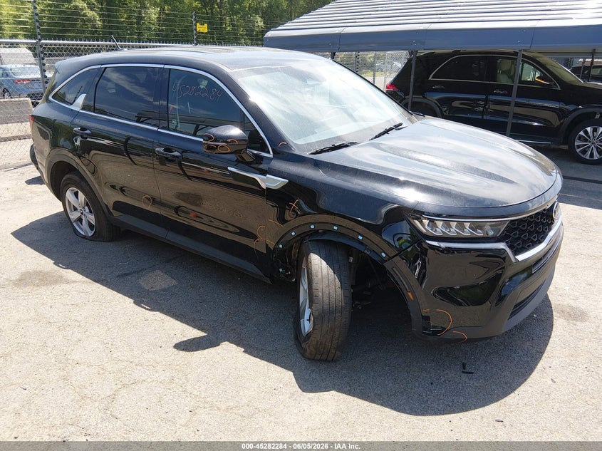 2021 Kia Sorento VIN 5XYRGDLC1MG039731 IAAI salvage auction — RIGHT FRONT, Salvage Title, sold $4,650 on 2026-07-30 (photo 1)