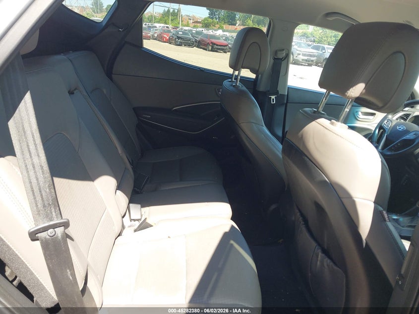 2014 Hyundai Santa fe VIN 5XYZUDLA9EG216969 IAAI salvage auction — NORMAL WEAR, Salvage Title, sold $1,250 on 2026-07-31 (photo 8)