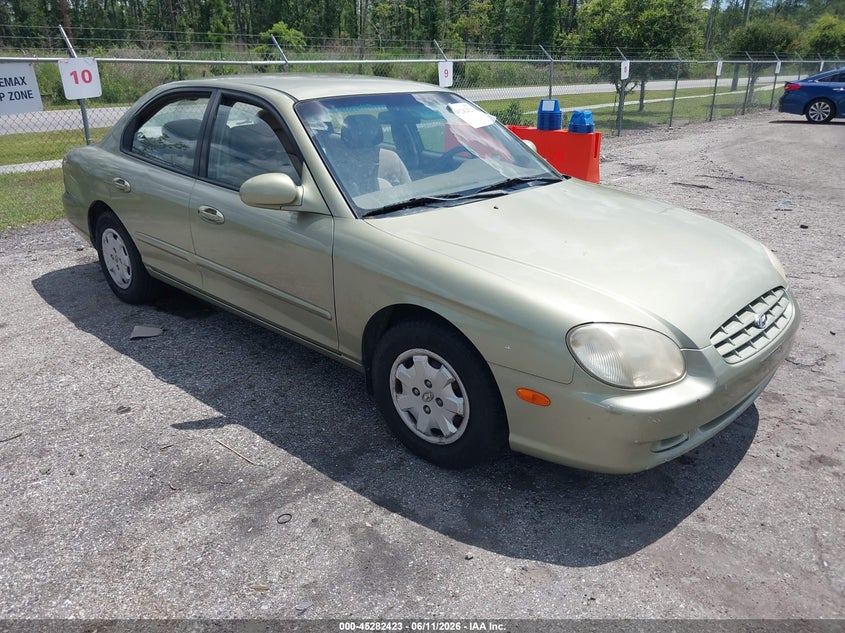 2000 Hyundai Sonata VIN KMHWF25S3YA157635 IAAI salvage auction — FRONT END, Clear (Florida), sold $325 on 2026-07-14 (photo 1)
