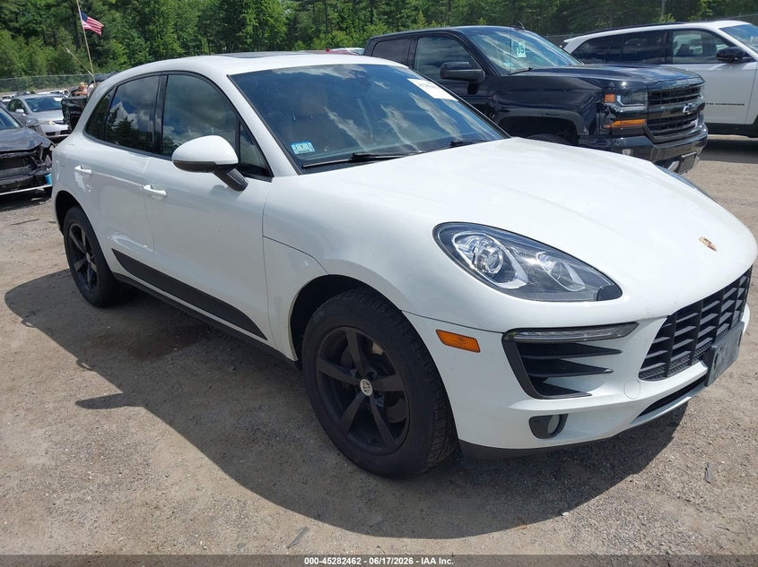 2018 Porsche Macan VIN WP1AA2A51JLB01098 IAAI salvage auction — LEFT FRONT, Salvage (Massachusetts), sold $7,100 on 2026-08-06 (photo 1)