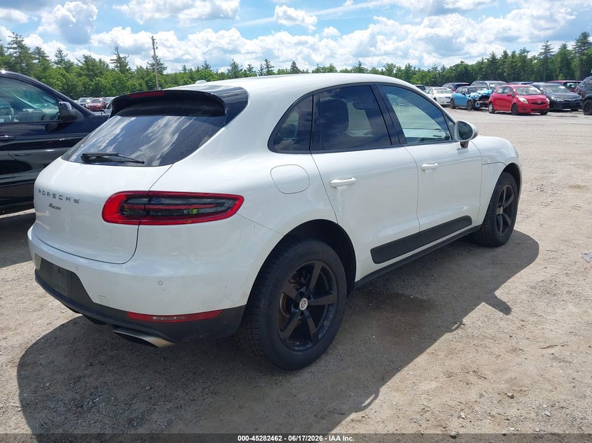 2018 Porsche Macan VIN WP1AA2A51JLB01098 IAAI salvage auction — LEFT FRONT, Salvage (Massachusetts), sold $7,100 on 2026-08-06 (photo 4)