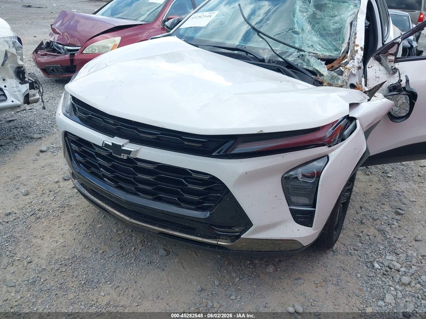 2025 Chevrolet Trax VIN KL77LKEP8SC098829 IAAI salvage auction — FRONT & REAR, Salvage (Georgia), sold $6,100 on 2026-07-28 (photo 6)